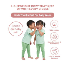 Load image into Gallery viewer, Baby Boy &amp; Girl Animal Print Top
